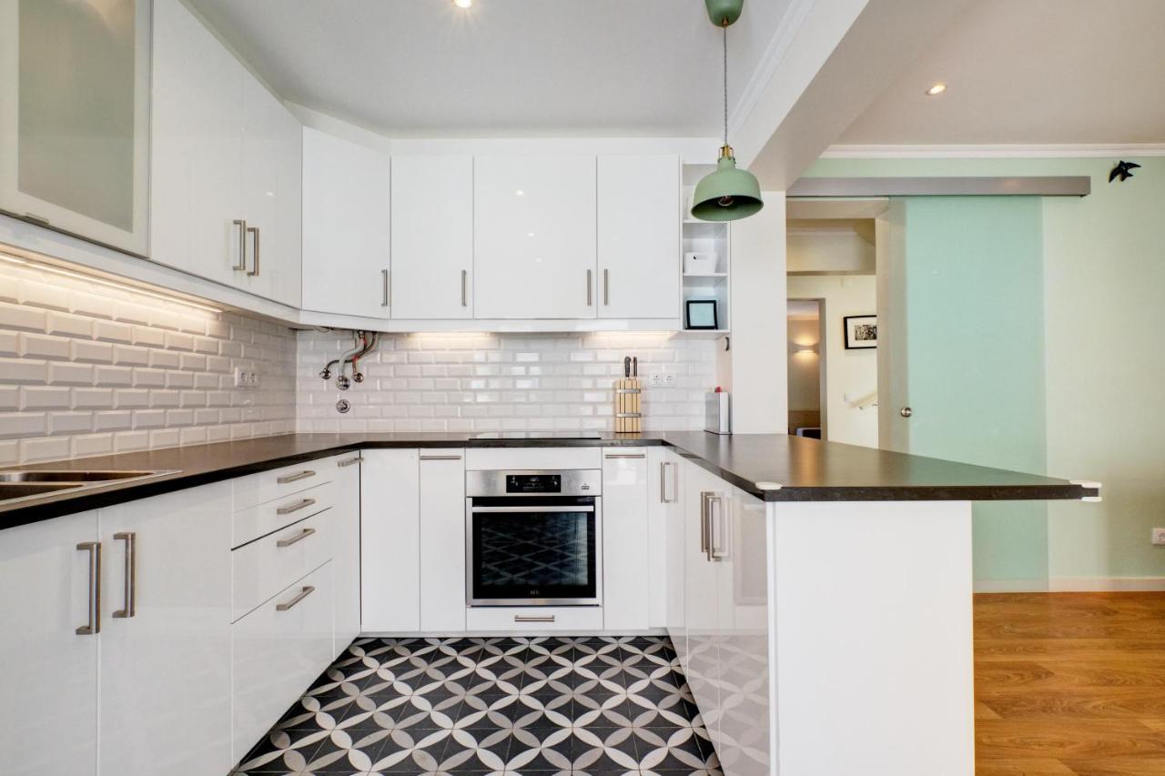 Comfortable Town House In Quiet Area By Lovelystay Lisbona Esterno foto