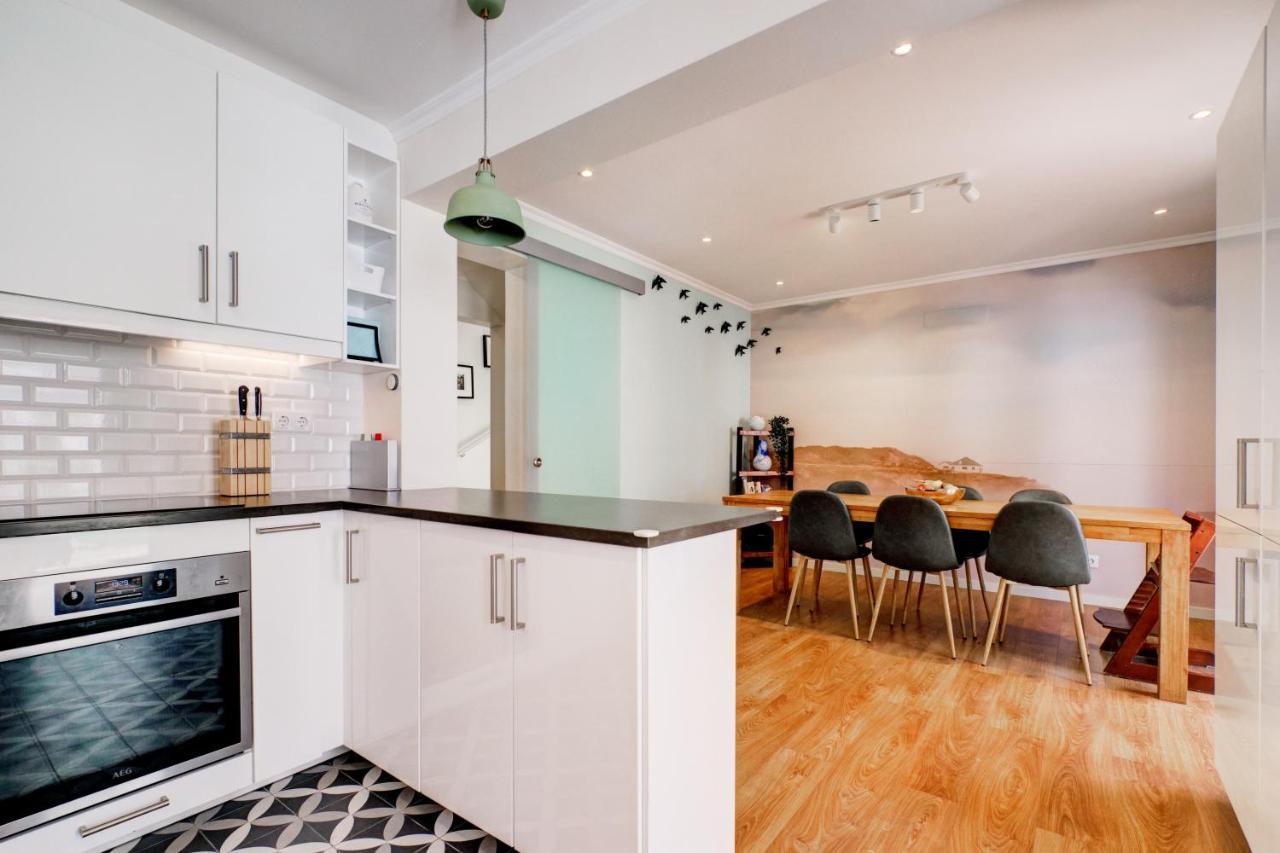 Comfortable Town House In Quiet Area By Lovelystay Lisbona Esterno foto