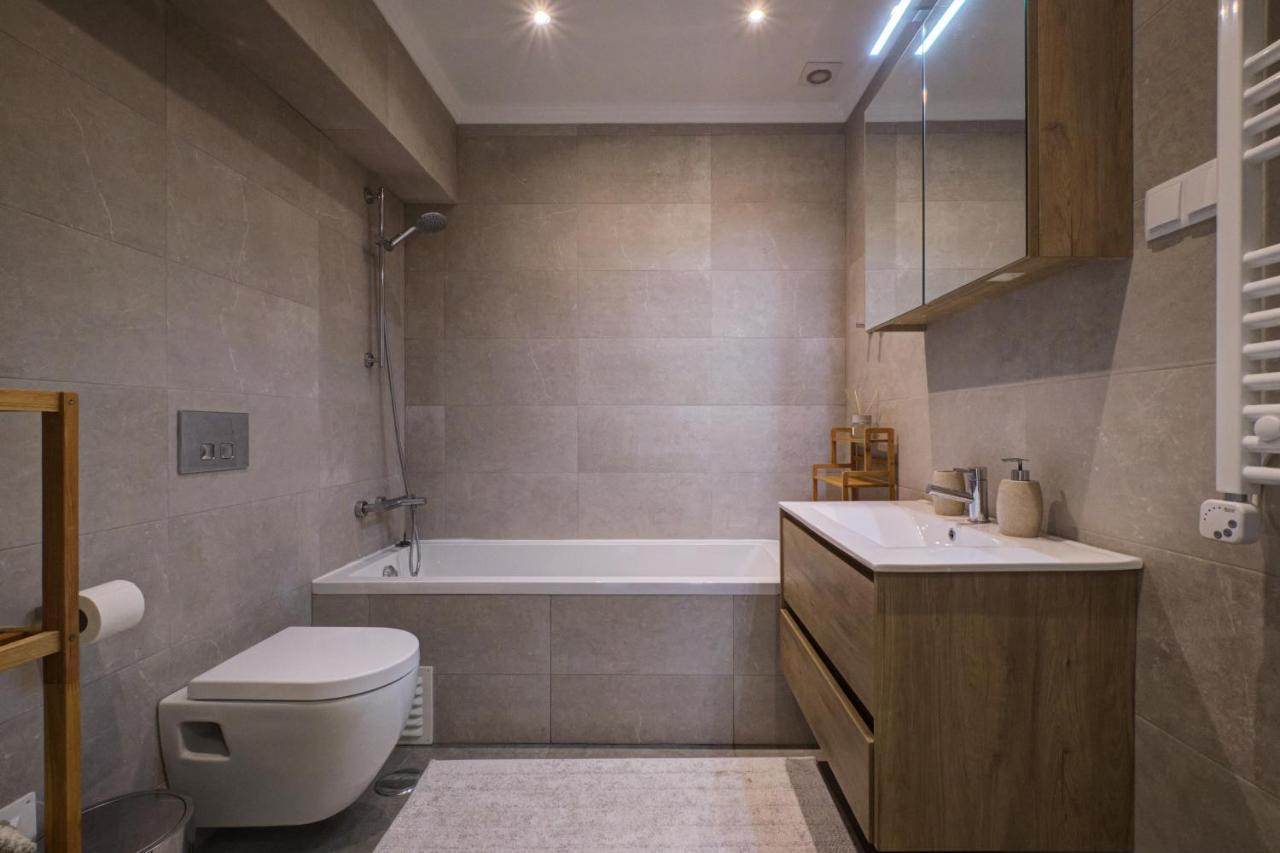 Comfortable Town House In Quiet Area By Lovelystay Lisbona Esterno foto