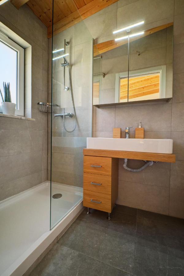 Comfortable Town House In Quiet Area By Lovelystay Lisbona Esterno foto